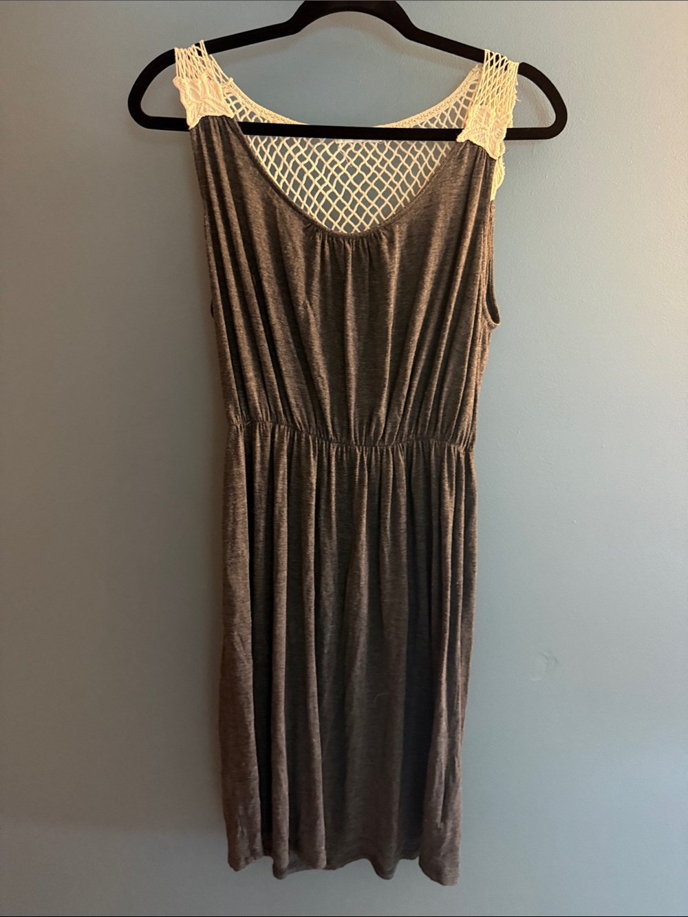 Tulle Anthropologie grey and cream crochet back sleeveless knit dress sz large